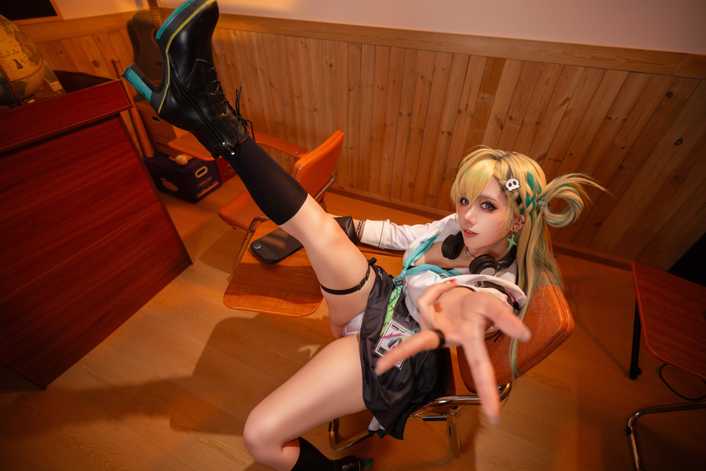 HentaiVN.net - Ảnh 5 - 絞肉姬 Walkure cosplay Lynae – Wuthering Waves “80 photos” - Chap 1