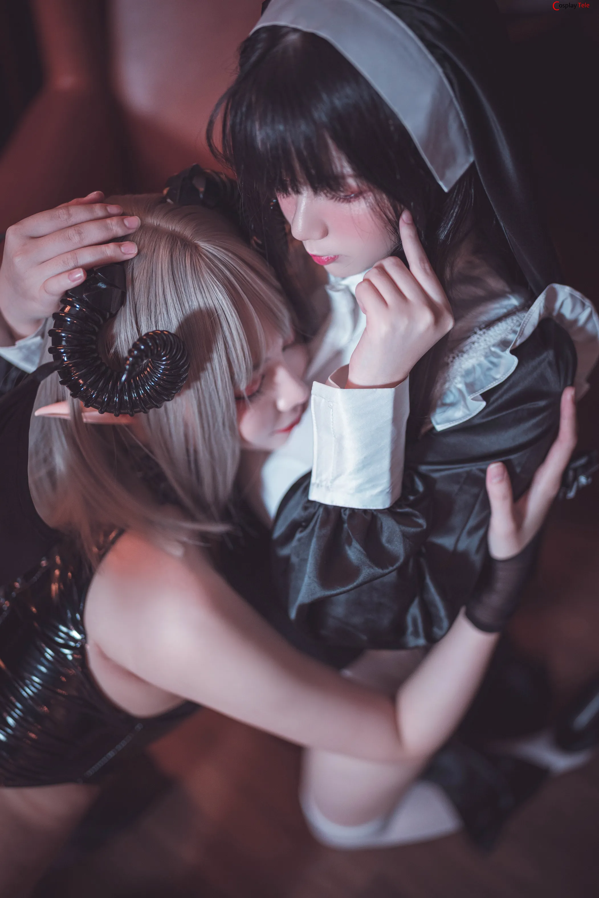 HentaiVN.net - Ảnh 23 - Nun and Devil - 7^2 photos