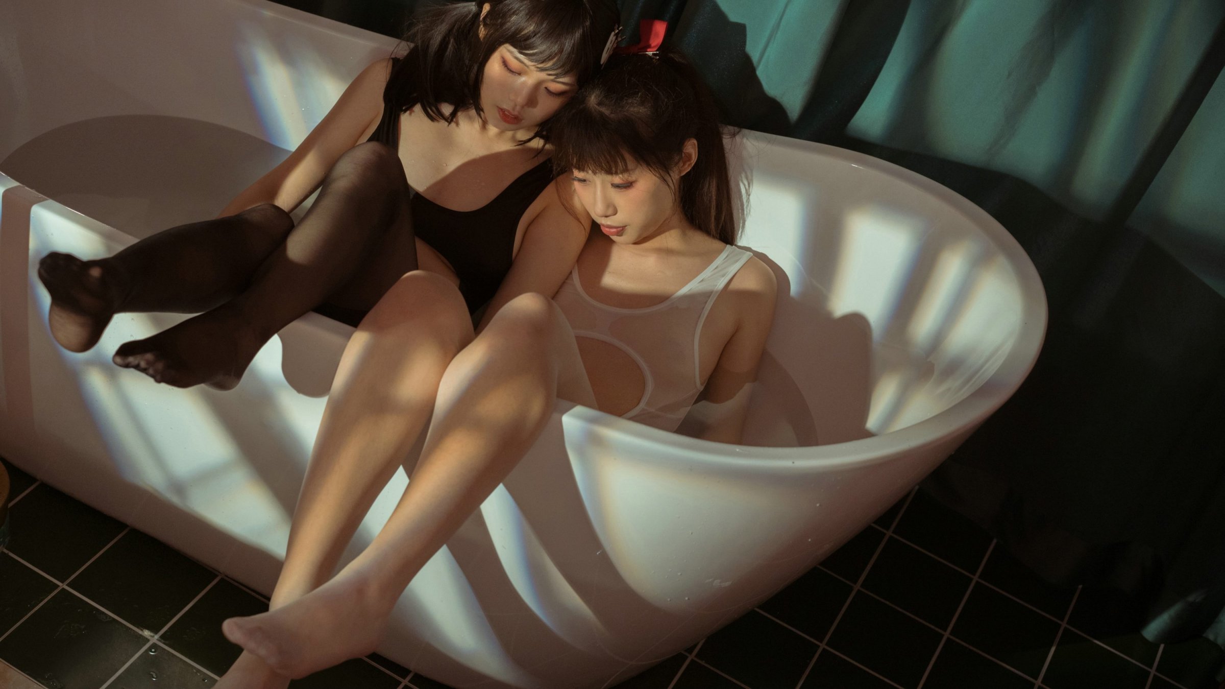 HentaiVN.net - Ảnh 52 - Thiên thần & Ác ma - One shot -bunos cảnh bồn tắm