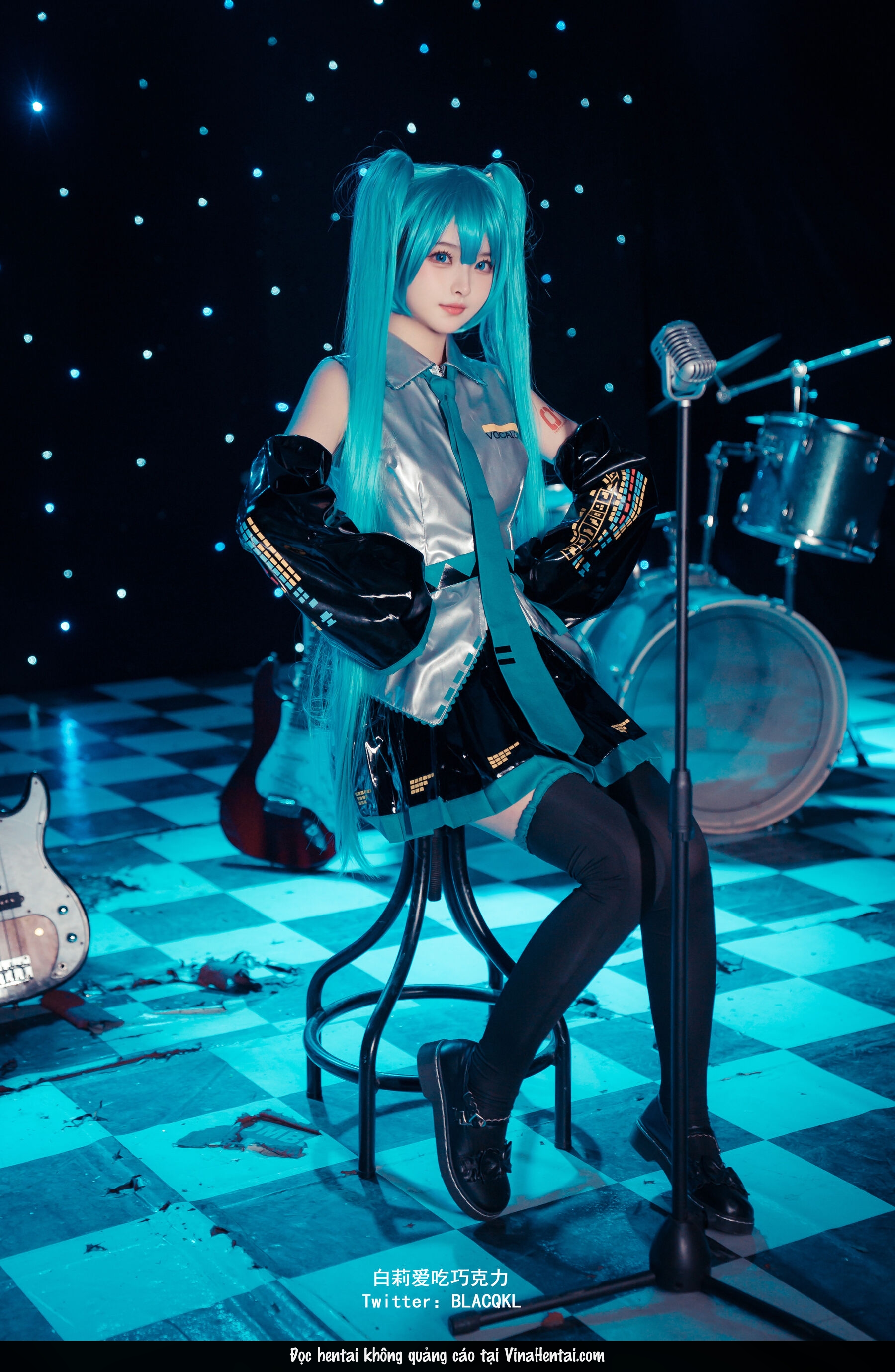 HentaiVN.net - Ảnh 9 - Cosplay miku - Chương 1