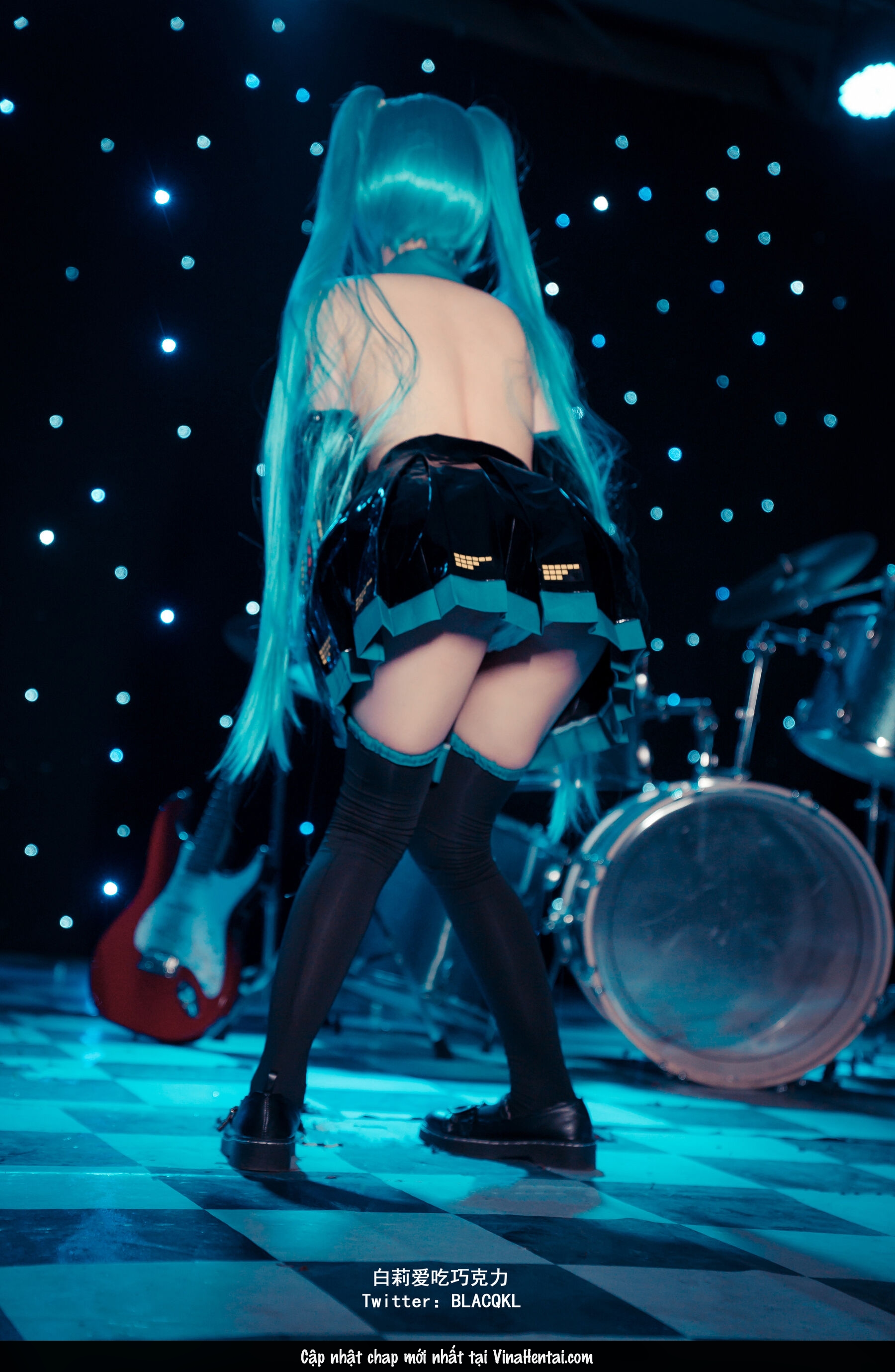 HentaiVN.net - Ảnh 34 - Cosplay miku - Chương 1
