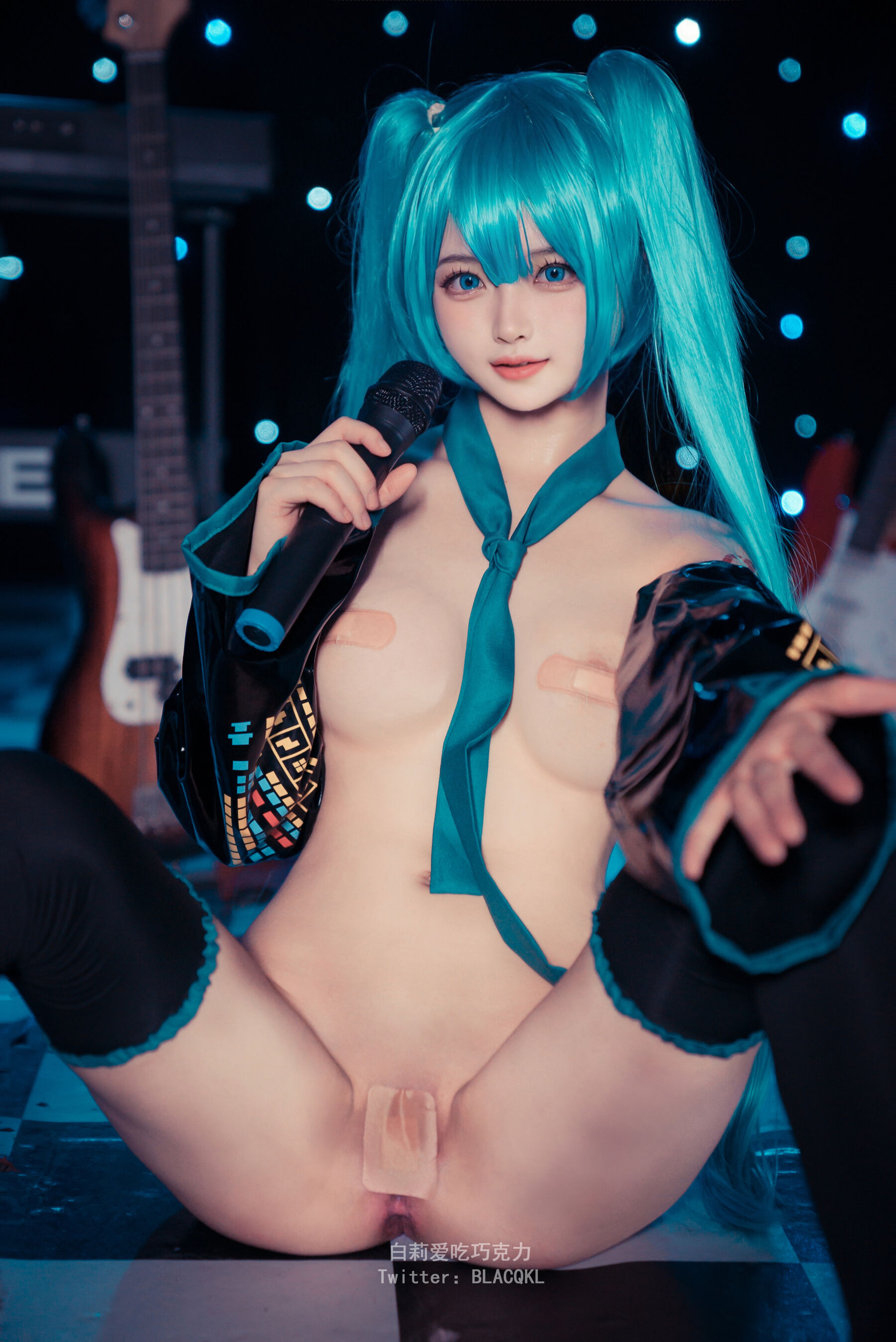 HentaiVN.net - Ảnh 51 - Cosplay miku - Chương 2