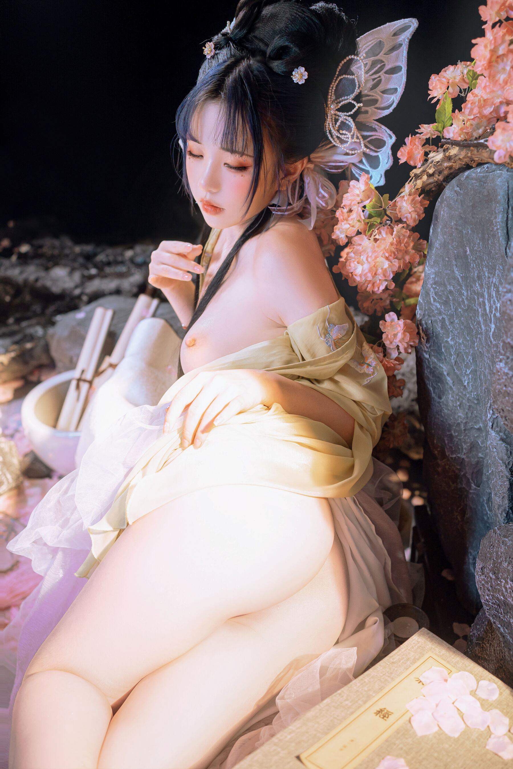 HentaiVN.net - Ảnh 62 - Hồ điệp tiên tử - One shot