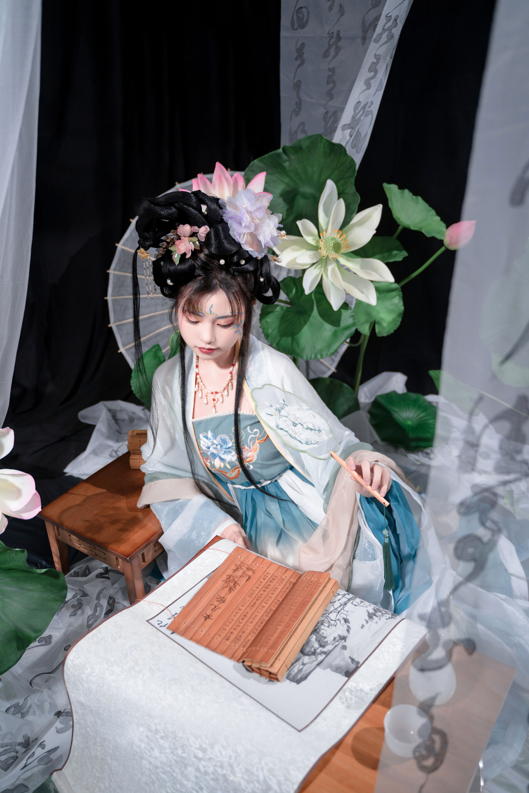 HentaiVN.net - Ảnh 12 - Thanh Liên nữ sĩ  - One shot