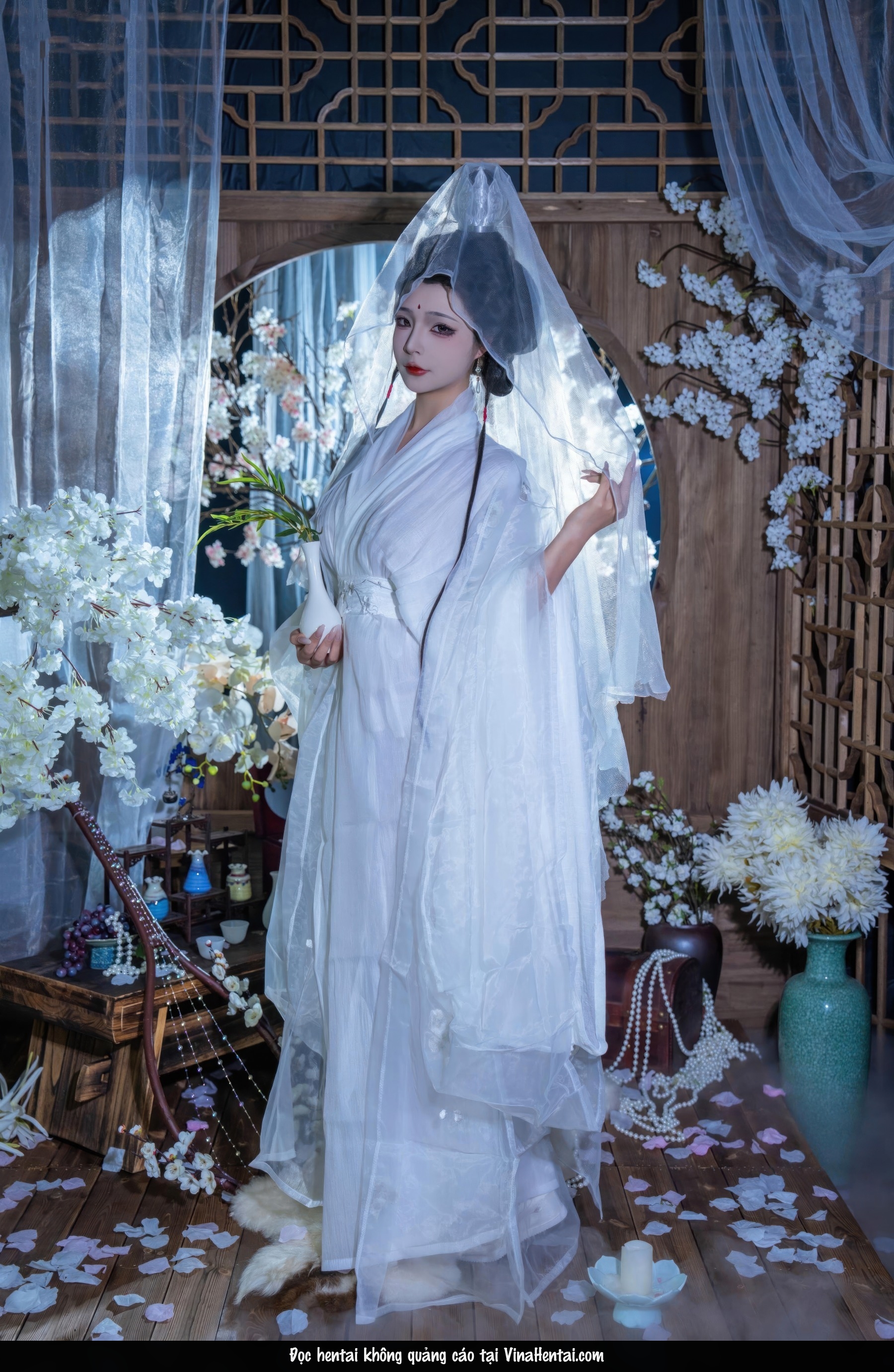 HentaiVN.net - Ảnh 14 - Cosplay thánh nữ Bạch Liên Giáo - Chương đầu