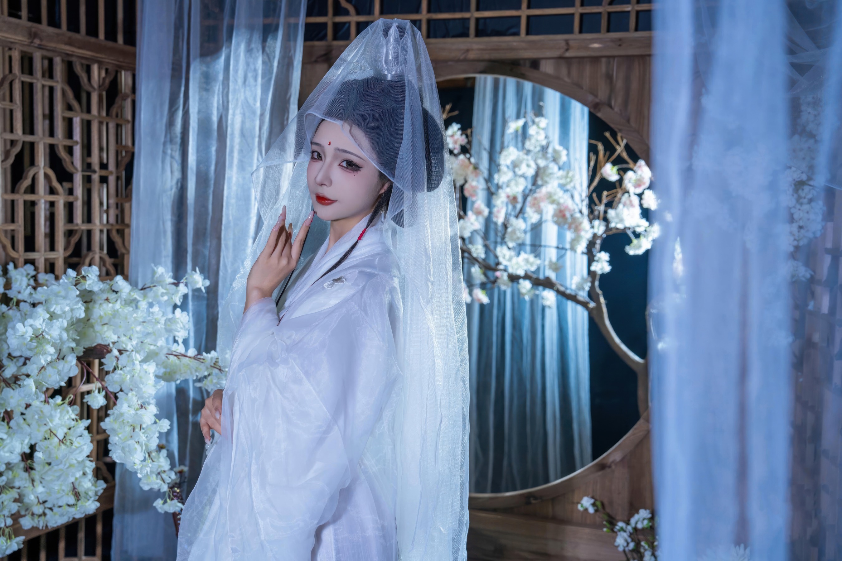 HentaiVN.net - Ảnh 11 - Cosplay thánh nữ Bạch Liên Giáo - Chương đầu