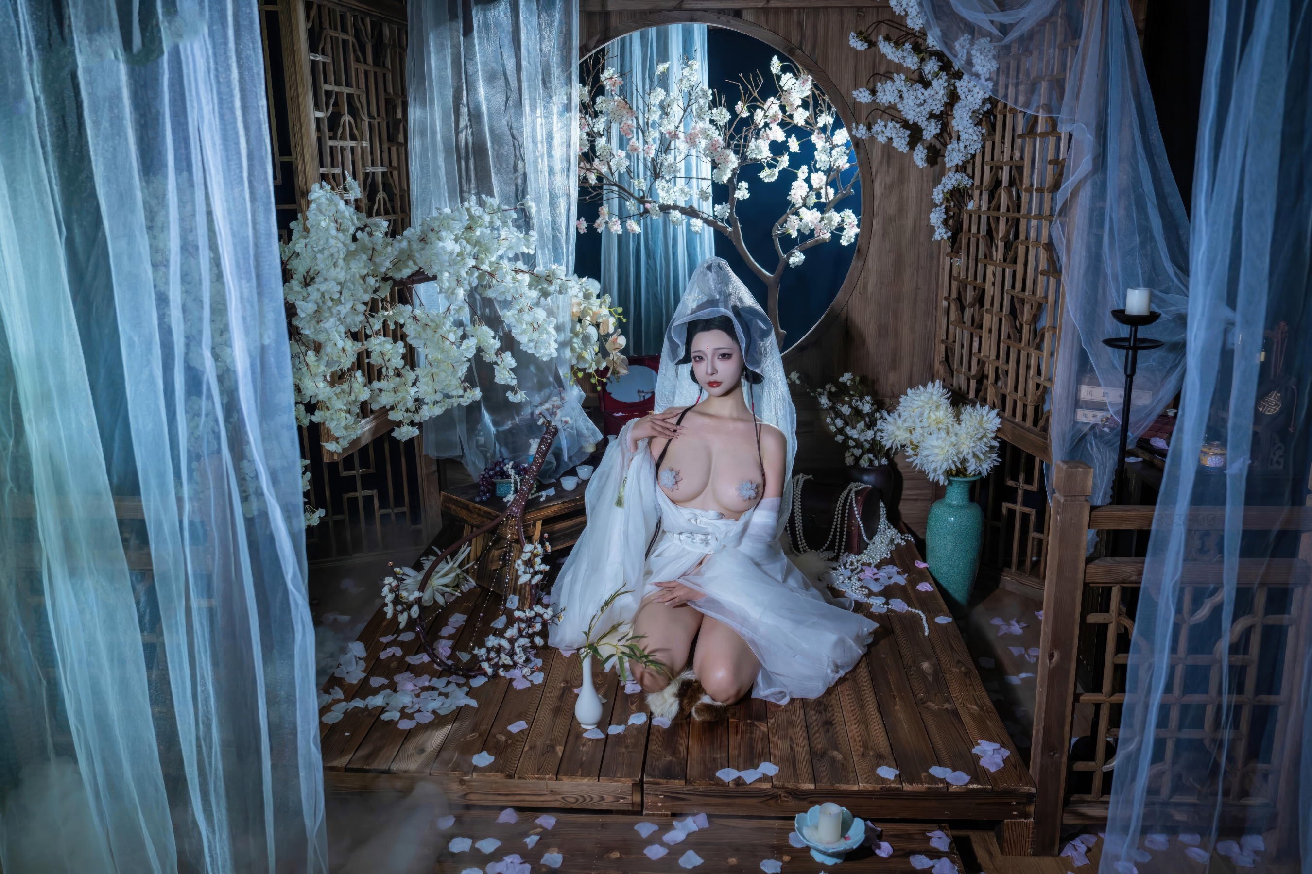 HentaiVN.net - Ảnh 51 - Cosplay thánh nữ Bạch Liên Giáo - Chương đầu