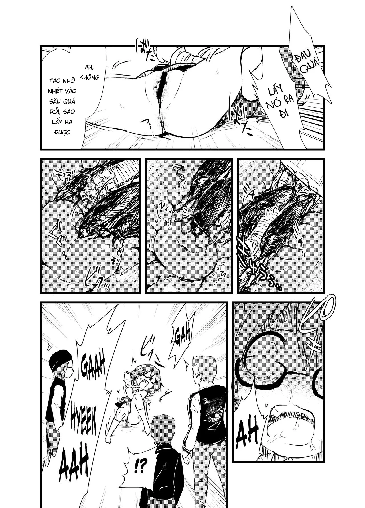 HentaiVN.net - Ảnh 10 - Sumireko-chan no Chitsunai ni Gokiburi o Ireru Hon (Touhou Project) [A Book About Inserting Cockroaches Inside Of Sumireko-Chan's Pussy] - Oneshot