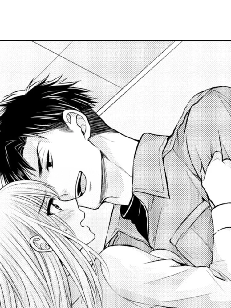 HentaiVN.net - Ảnh 53 - Ngọn lửa trong tầm tay [Fire in His Fingertips: A Flirty Fireman Ravishes Me with His Smoldering Gaze , 指先から本気の熱情～チャラ男消防士はまっすぐな目で私を抱いた] - Chapter 13: Bối rối khi gặp anh