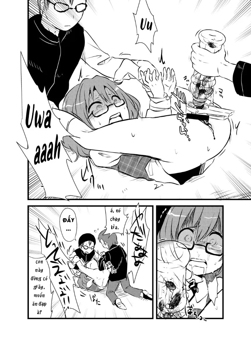 HentaiVN.net - Ảnh 4 - 3 thanh niên chơi ngu và em loli tội nghiệp [Sumireko-chan no Chitsunai ni Gokiburi wo Ireru Hon | The Inserting Cockroaches Into Sumireko-chan's Vagina Book (Touhou Project)] - Chap 1
